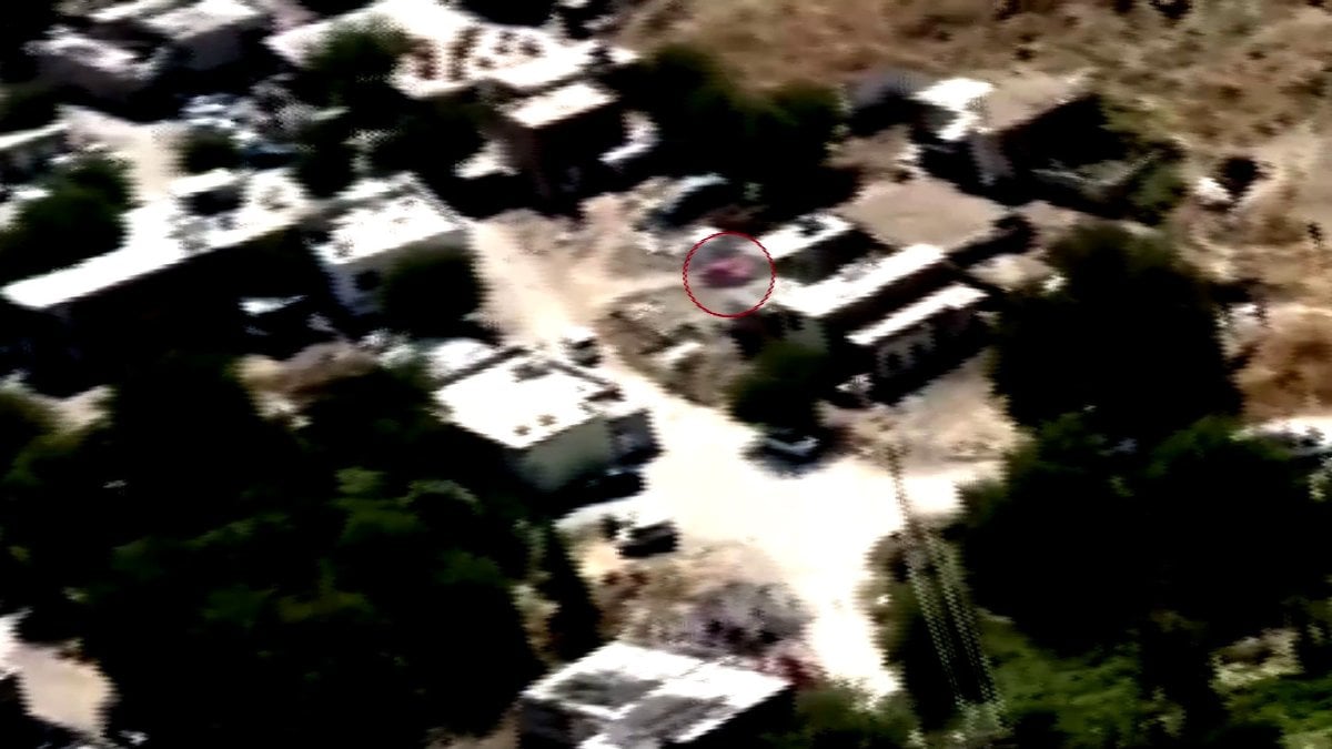 Minik Narin’in cansız bedeninin taşındığı otomobil kamerada
