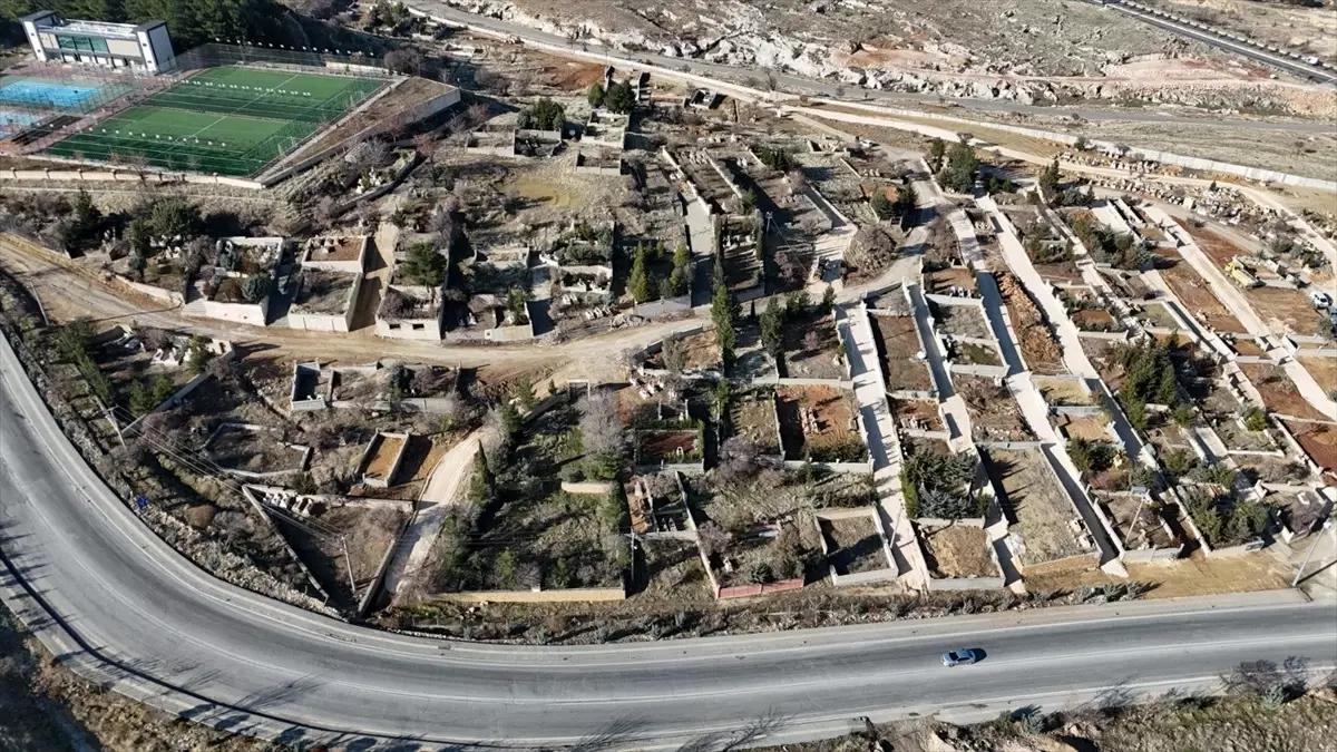 Mardin Mezarlıklarında Temizlik Çalışmaları