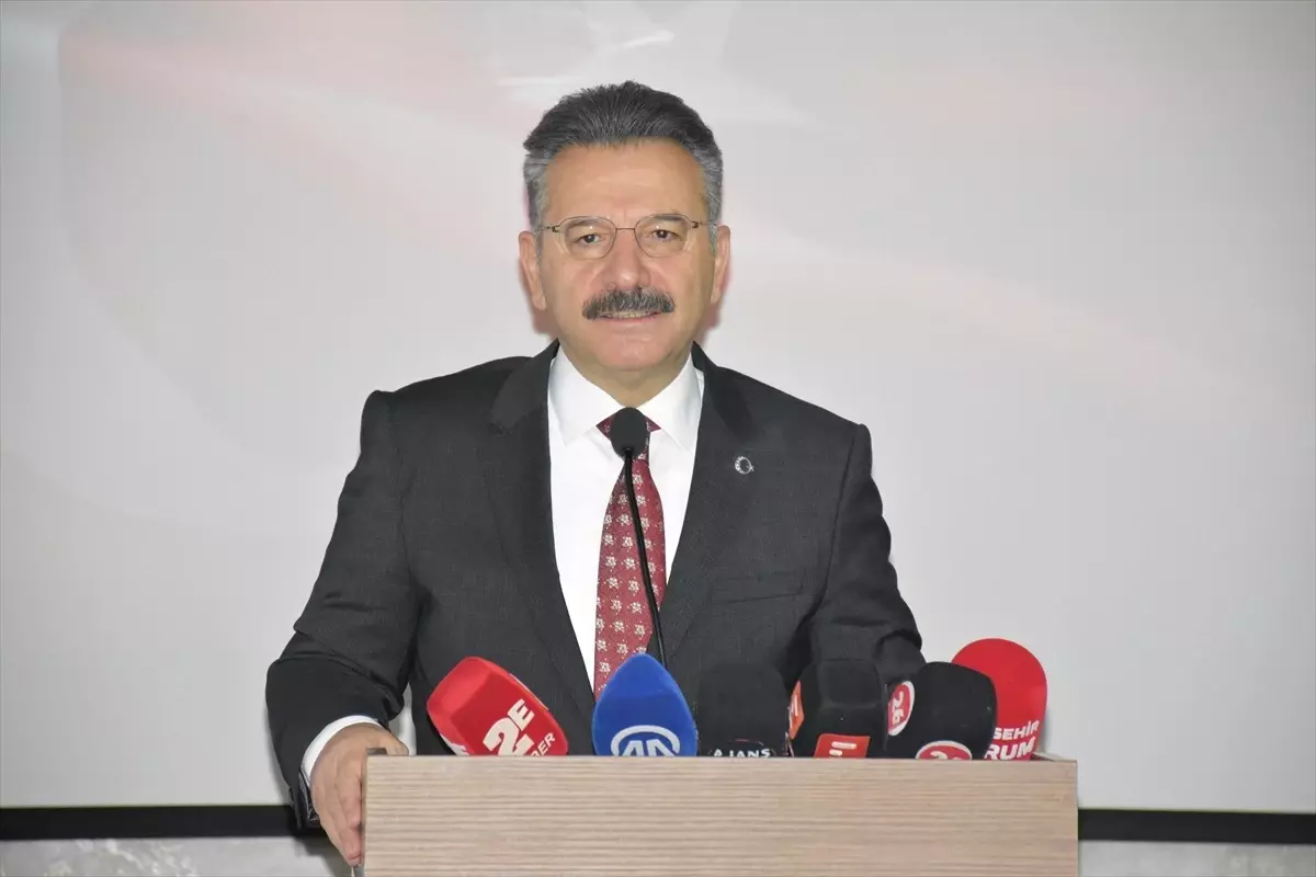 Vali Aksoy, Gazeteciler Günü’nü Kutladı