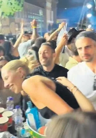 Atina tatili aşk belgesi mı?